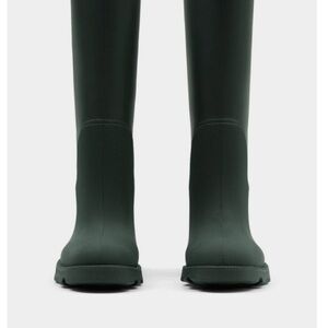 Burberry Dark Green Women's Winter Boots